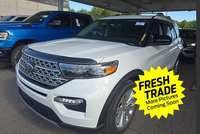 2024 FORD Explorer