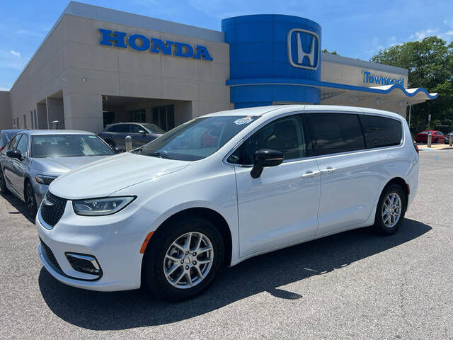 2024 CHRYSLER Pacifica