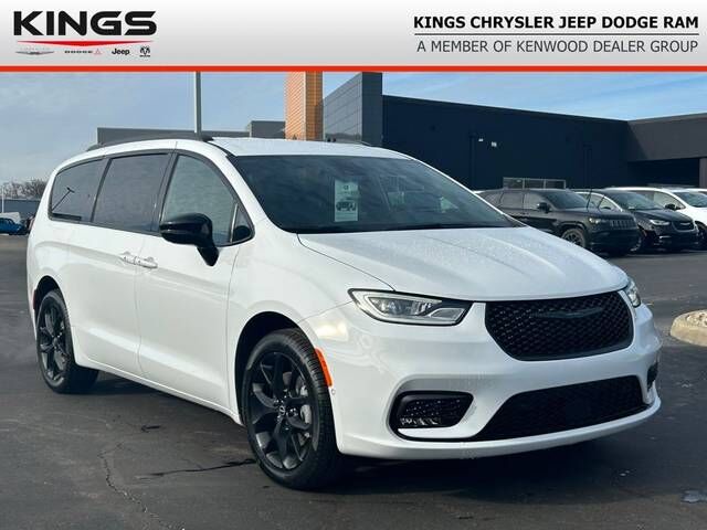 2026 CHRYSLER Pacifica