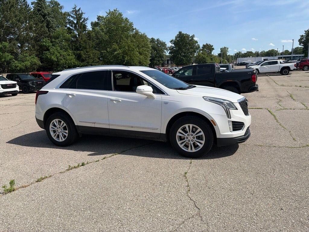 2023 CADILLAC XT5