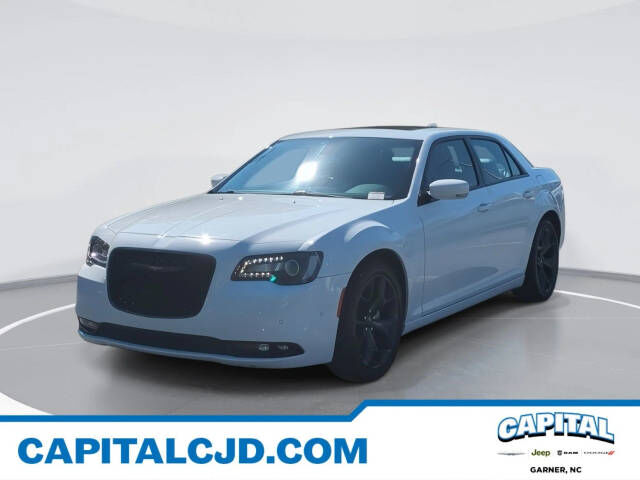 2023 CHRYSLER 300