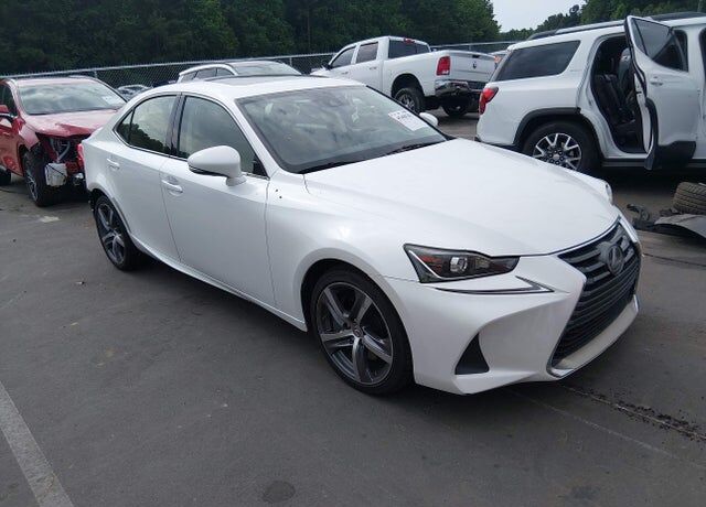 2017 LEXUS IS