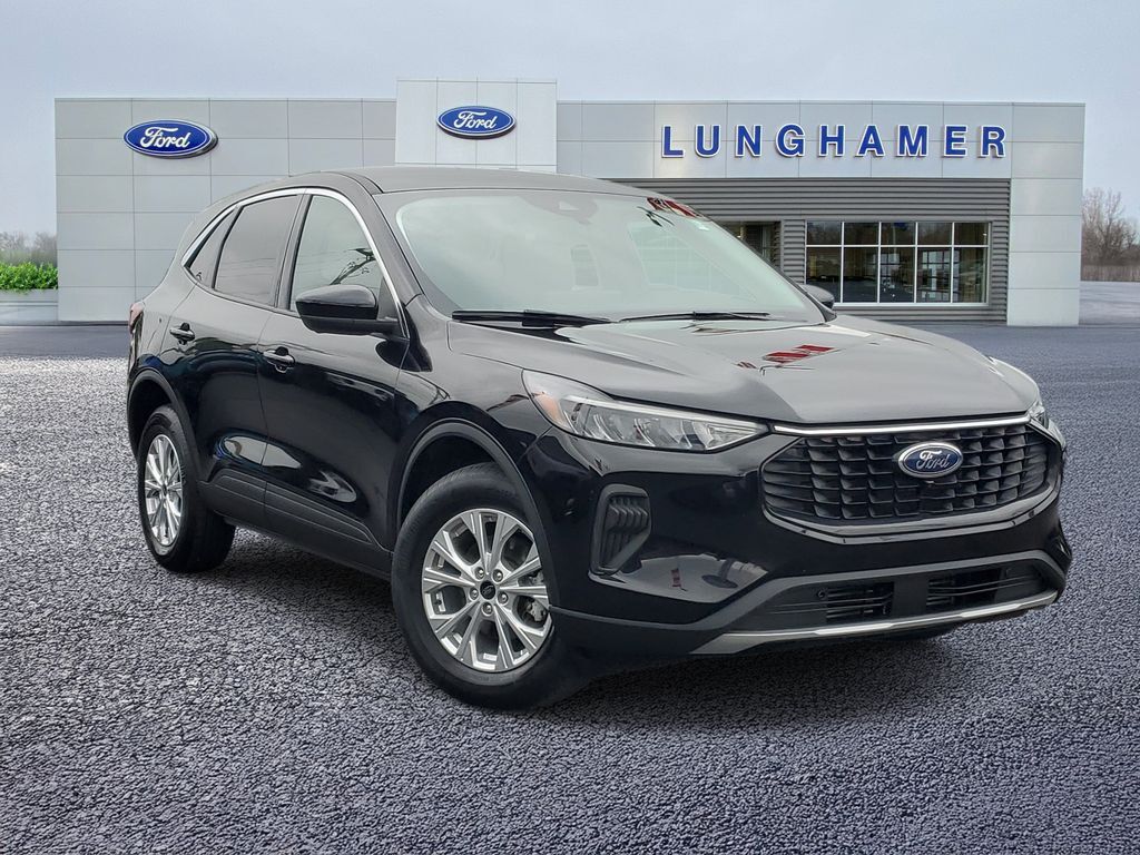 2023 FORD Escape