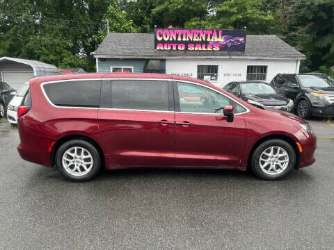 2017 CHRYSLER Pacifica