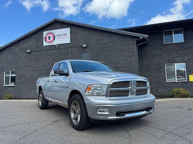 2011 DODGE Ram