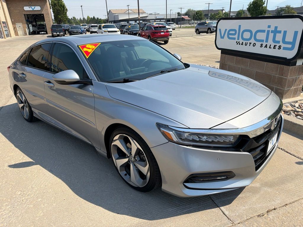 2018 HONDA Accord