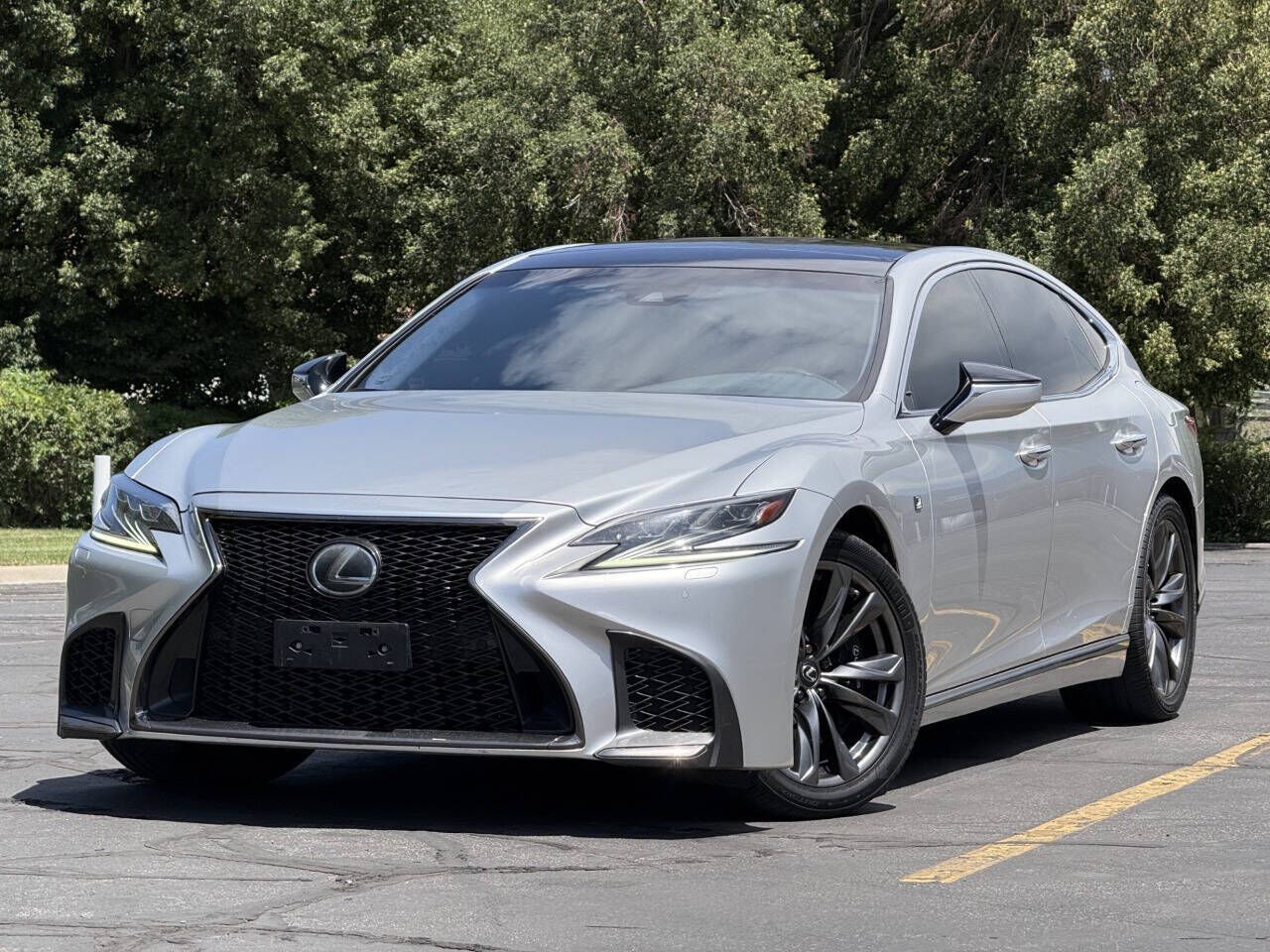 2018 LEXUS LS