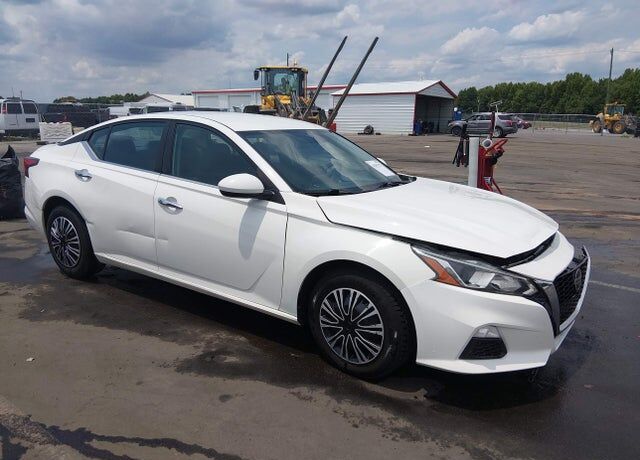2020 NISSAN Altima
