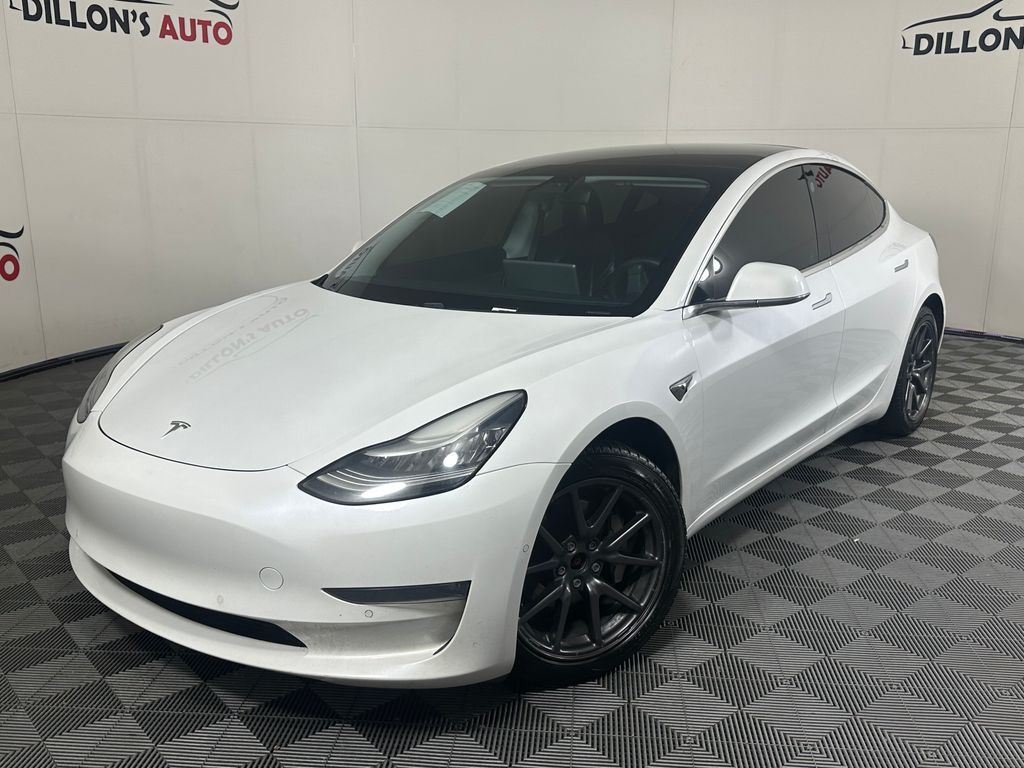 2020 TESLA Model 3