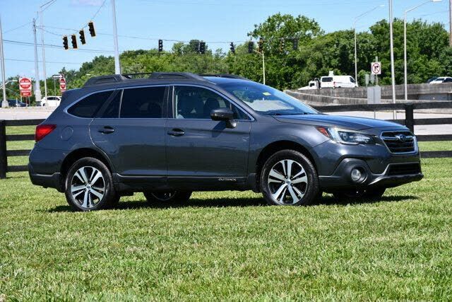 2018 SUBARU Outback