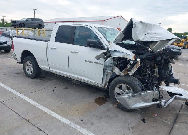 2012 DODGE Ram