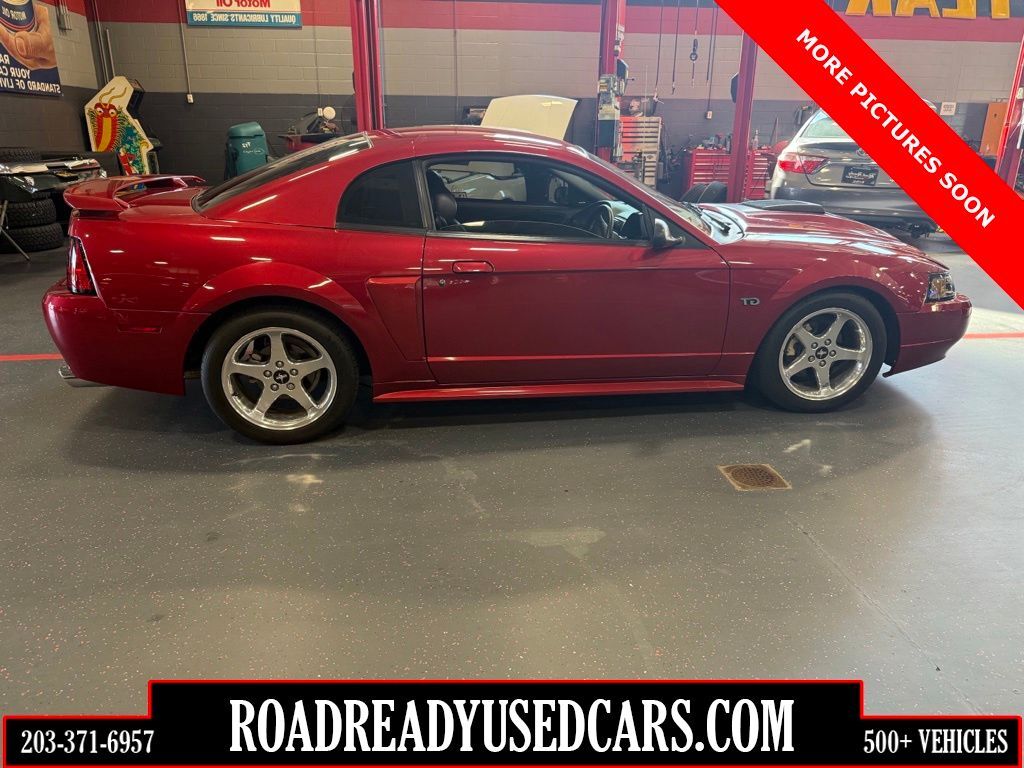 2003 FORD Mustang