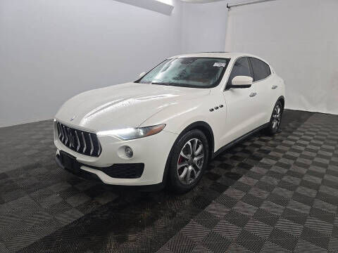 2017 MASERATI Levante