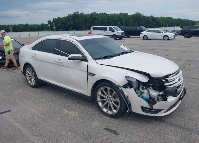 2018 FORD Taurus