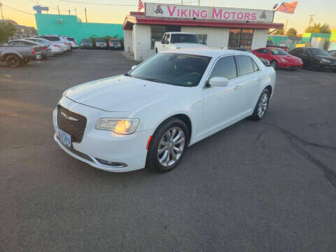 2016 CHRYSLER 300