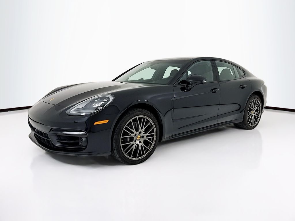 2023 PORSCHE Panamera