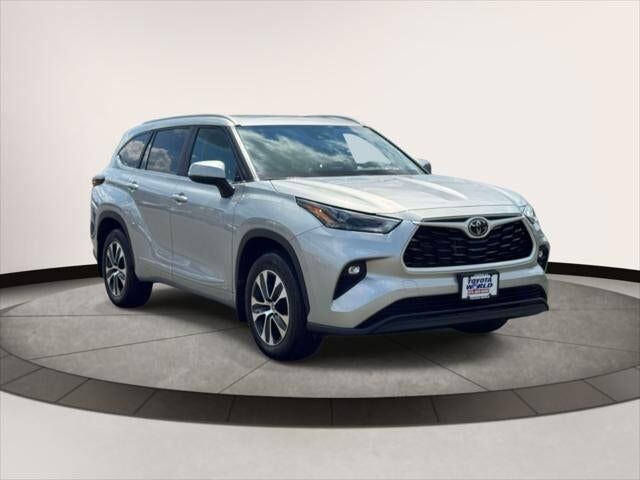 2025 TOYOTA Highlander