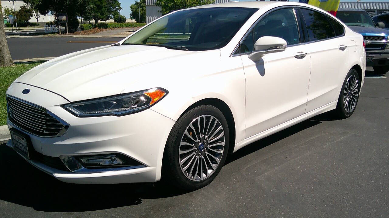 2017 FORD Fusion