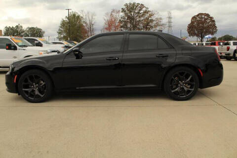 2021 CHRYSLER 300