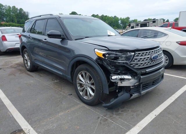 2022 FORD Explorer