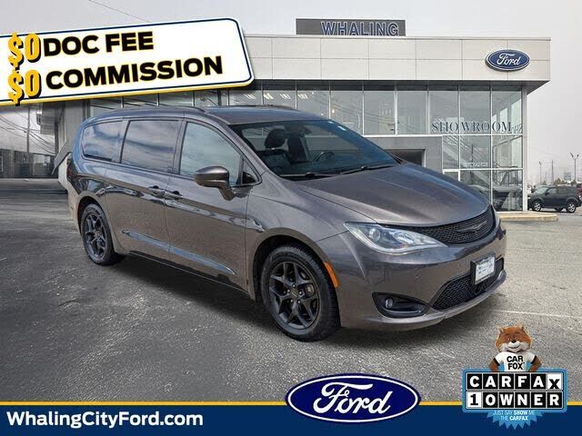 2019 CHRYSLER Pacifica