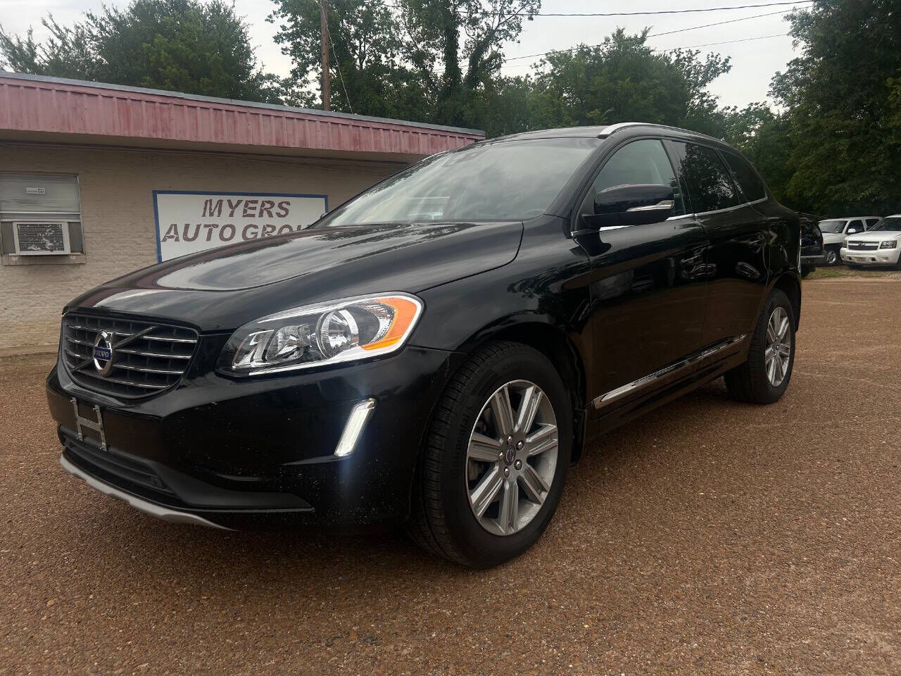 2017 VOLVO XC60