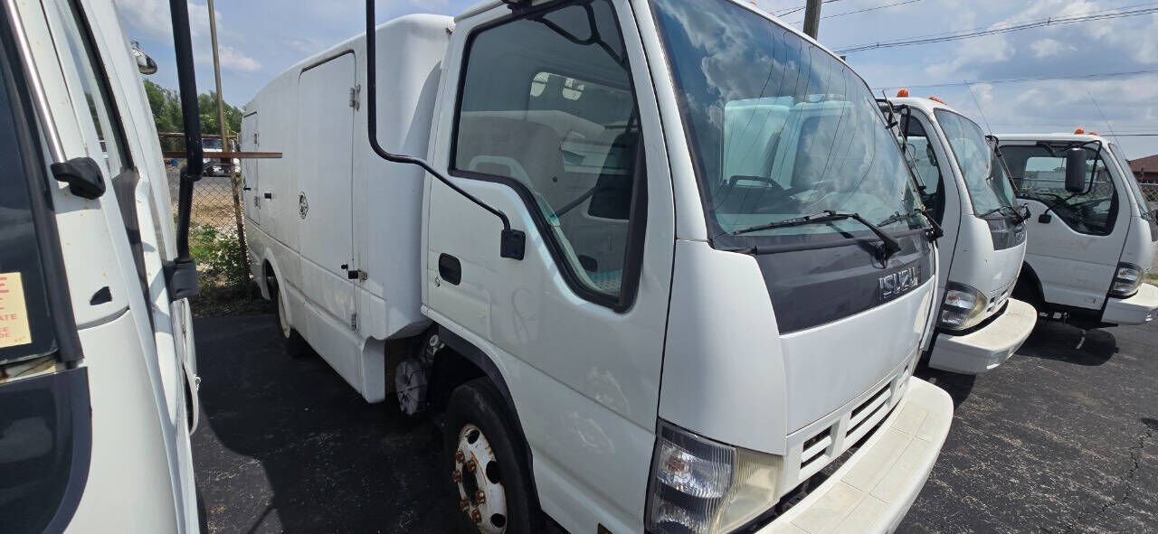 2007 ISUZU NPR