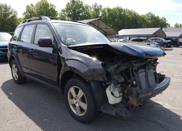 2013 SUBARU Forester