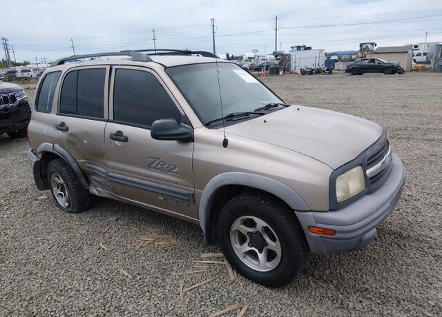 2002 CHEVROLET Tracker