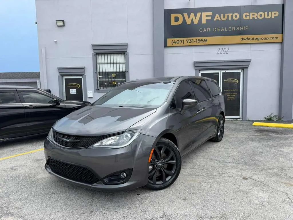 2018 CHRYSLER Pacifica