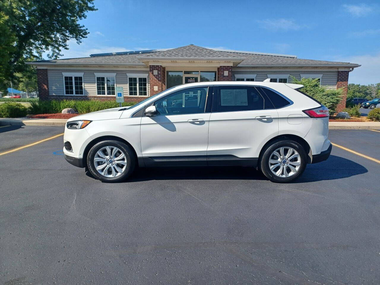 2020 FORD Edge