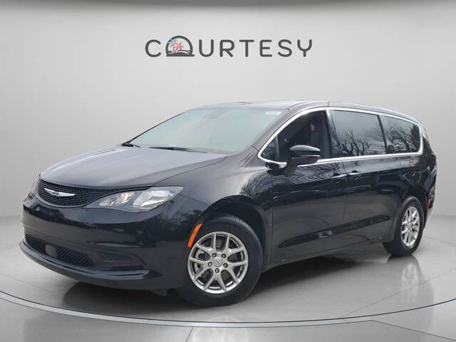 2026 CHRYSLER Voyager