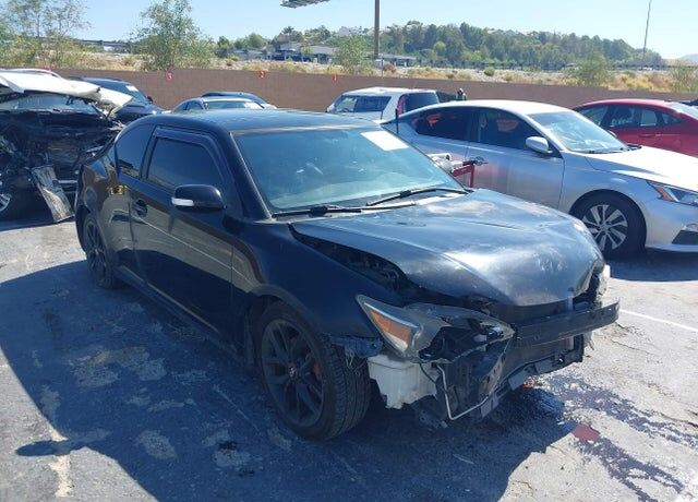 2014 TOYOTA SCION