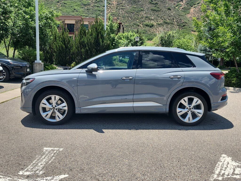 2023 Audi Q4