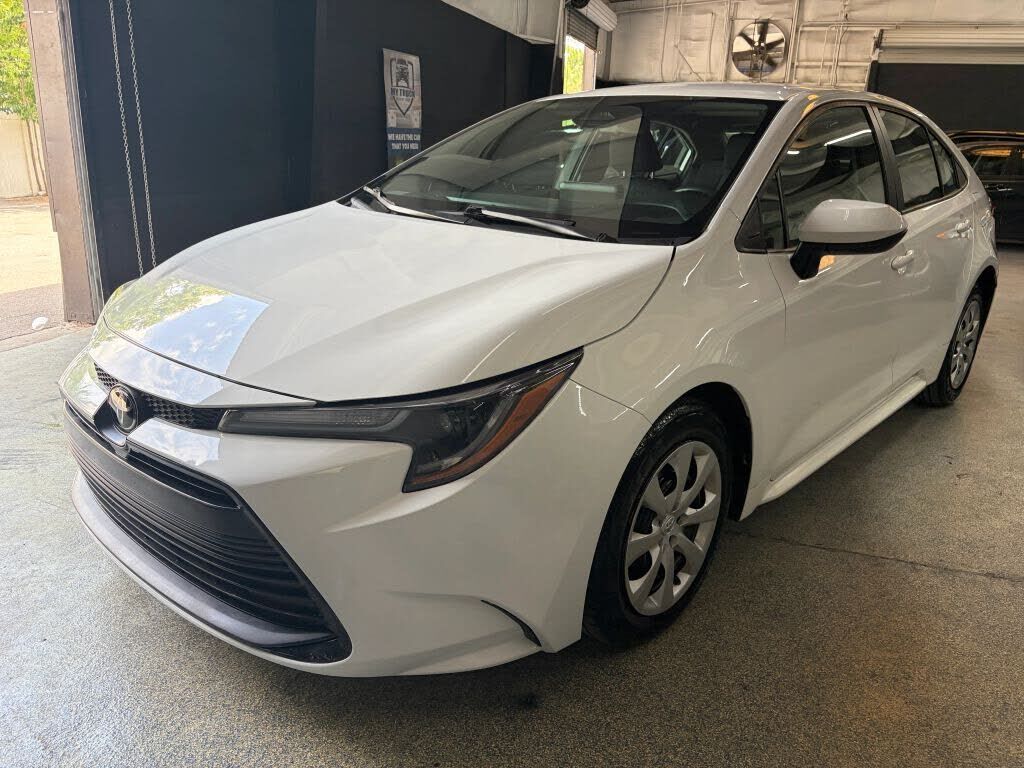 2024 TOYOTA Corolla