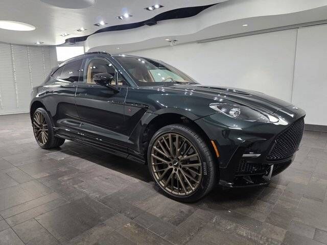 2026 ASTON MARTIN DBX
