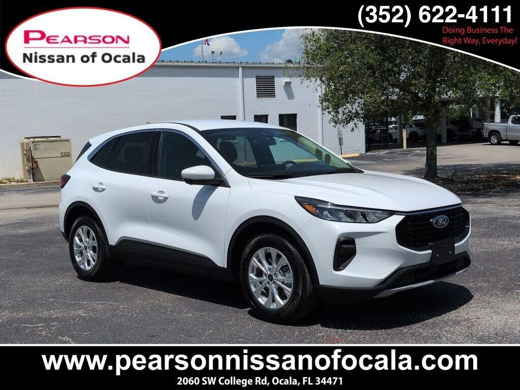 2023 FORD Escape