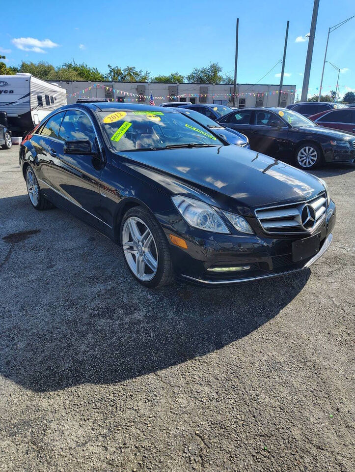 2012 MERCEDES-BENZ E-Class