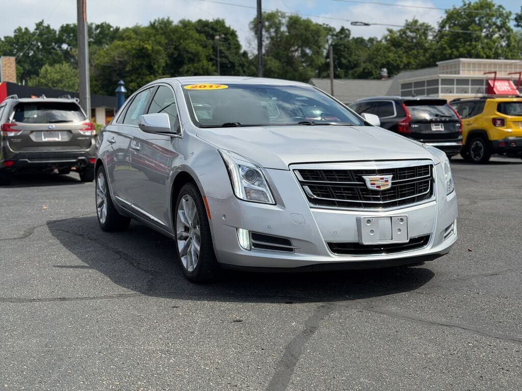 2017 CADILLAC XTS