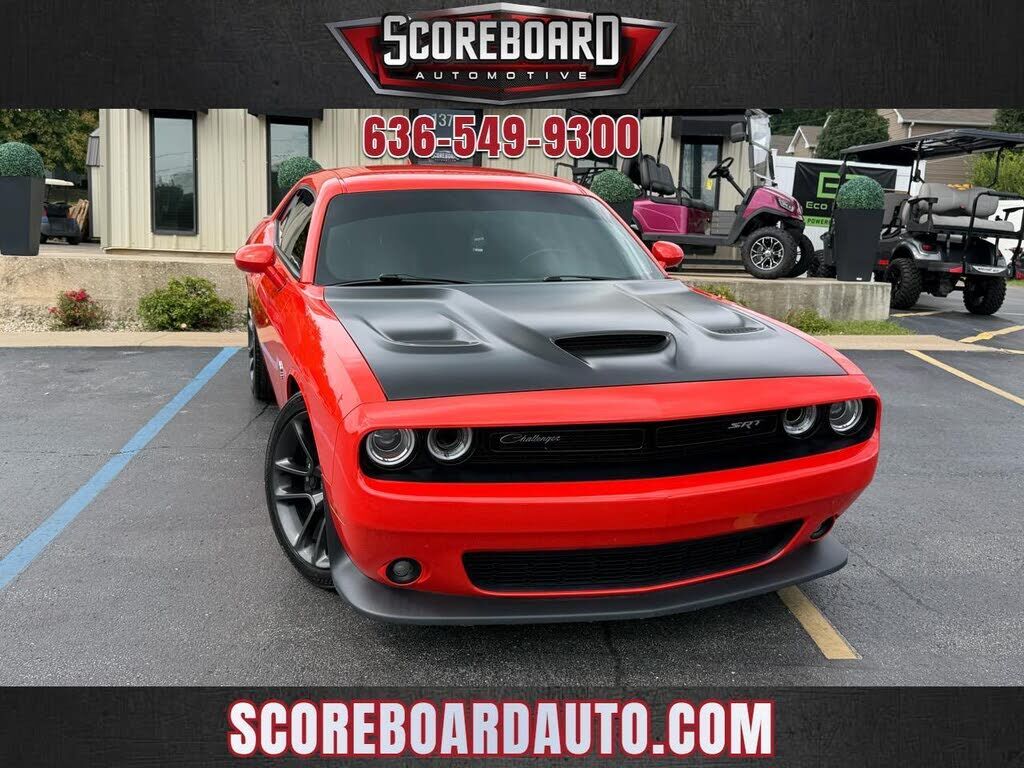 2021 DODGE Challenger
