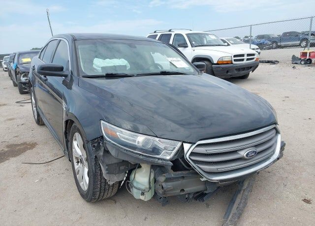 2015 FORD Taurus