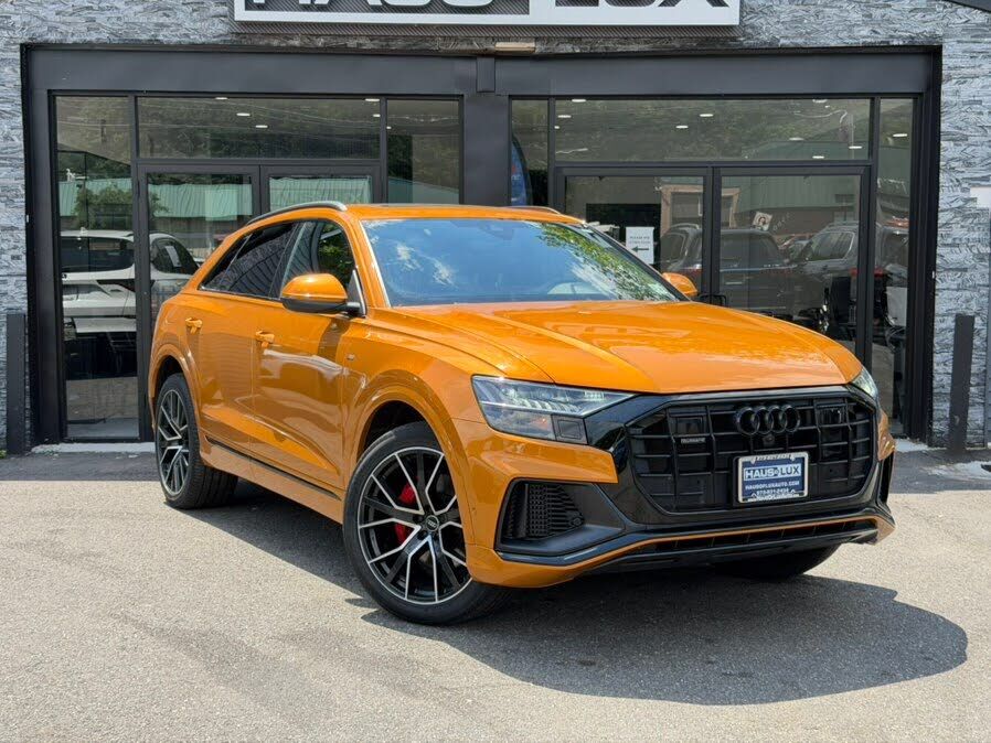2023 Audi Q8