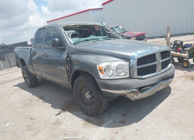 2008 DODGE Ram