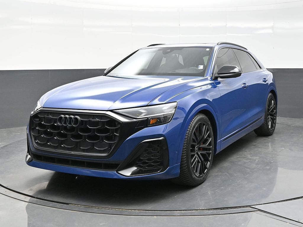 2024 Audi SQ8