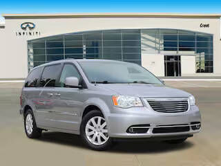 2015 CHRYSLER Town and Country