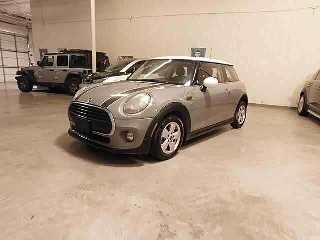 2017 MINI Hardtop