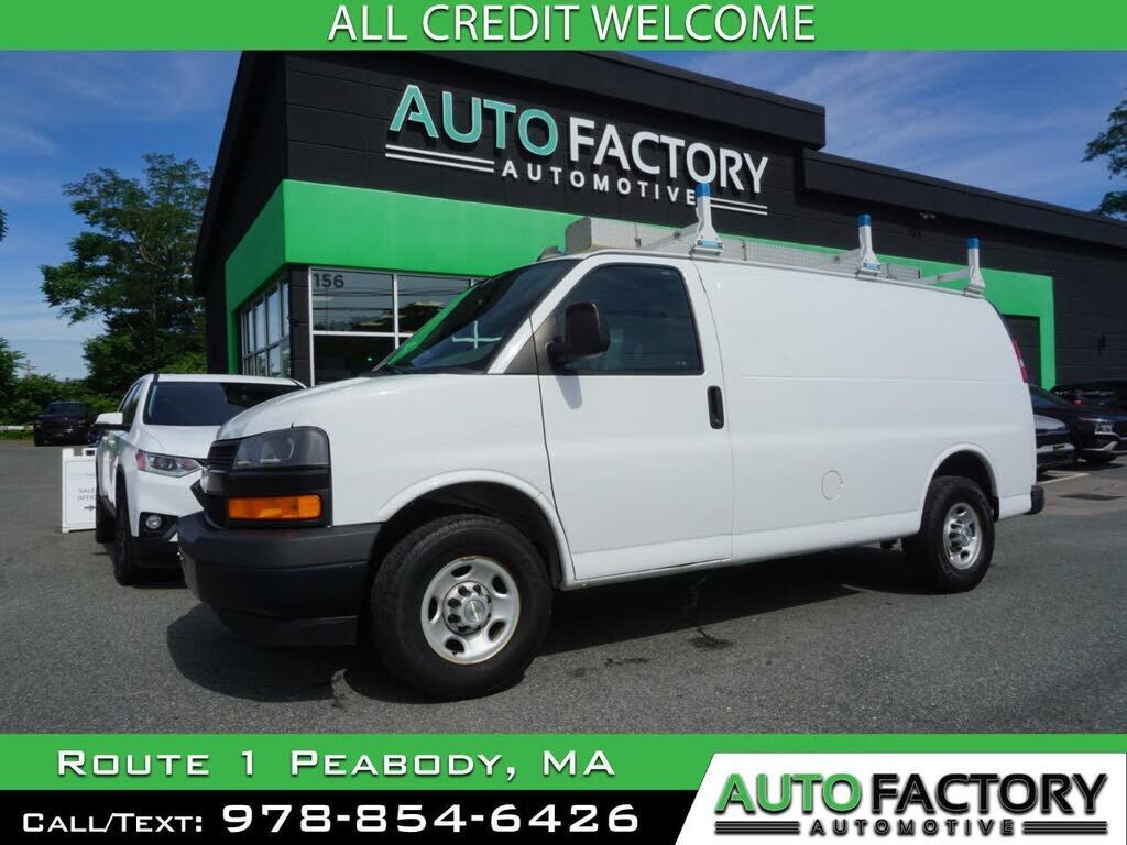 2021 CHEVROLET Express