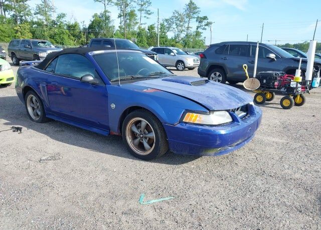 2004 FORD Mustang