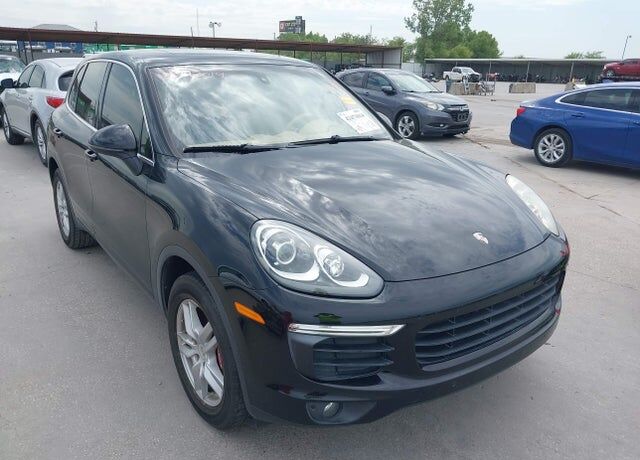 2016 PORSCHE Cayenne