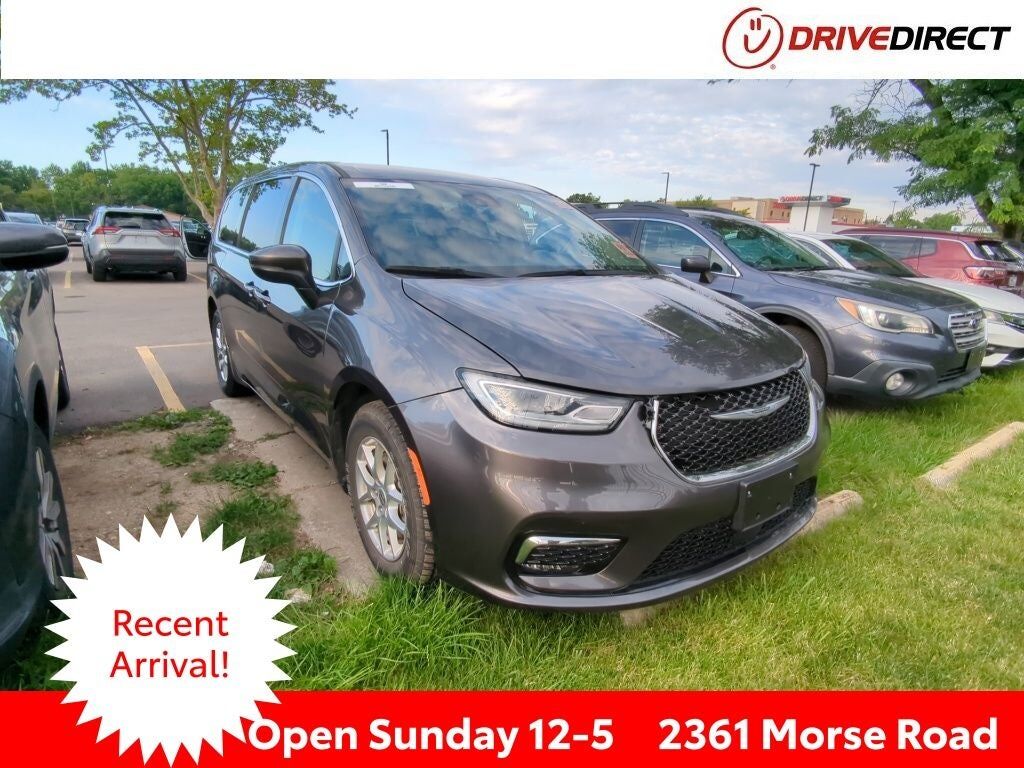 2023 CHRYSLER Pacifica